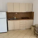 Hotelgodini Apart-hotel Golem (Tirana)
