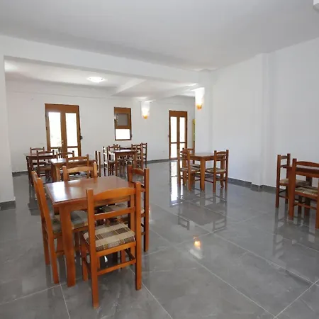 Апарт-отель Hotelgodini 3*