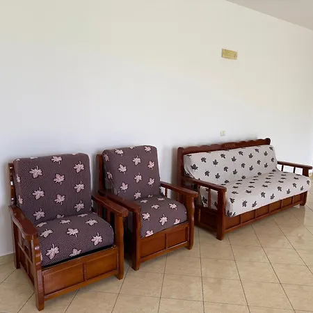 Ξενοδοχείο με διαμερίσματα Hotelgodini