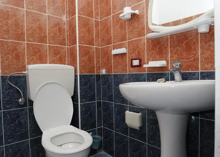 Ξενοδοχείο με διαμερίσματα Hotelgodini